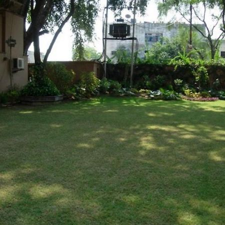 Ananda Krishna Van Vrindāvan Exterior foto